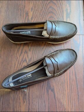 Eastland Women's Brown Penny Loafers 90s Sz 11 Julie Coffee Spring Preppy Old Mo